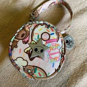 Jujube Donutella’s Sweet Shop pacifier pod